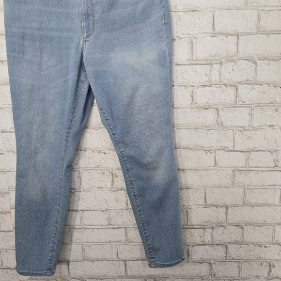 Universal Thread high rise skinny jeans - Picture 4 of 10
